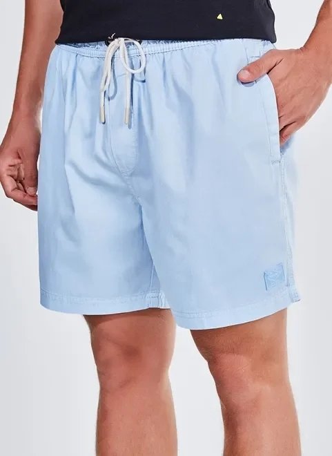 bermuda azul claro em sarja bermuda azul claro em sarja