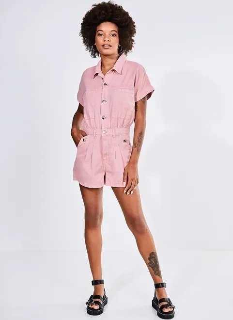 macaquinho rosa em sarja macaquinho rosa em sarja