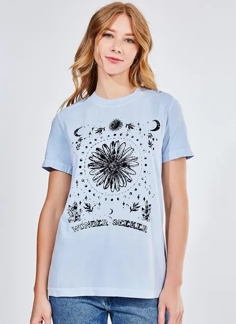 camiseta estampa flor mística camiseta estampa flor mística