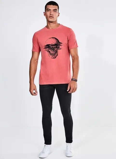 camiseta estonada caveira derretida camiseta estonada caveira derretida