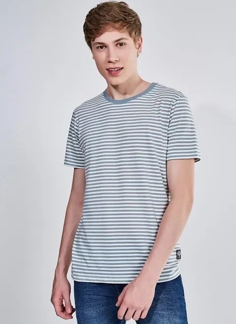 camiseta listrada verdinha camiseta listrada verdinha