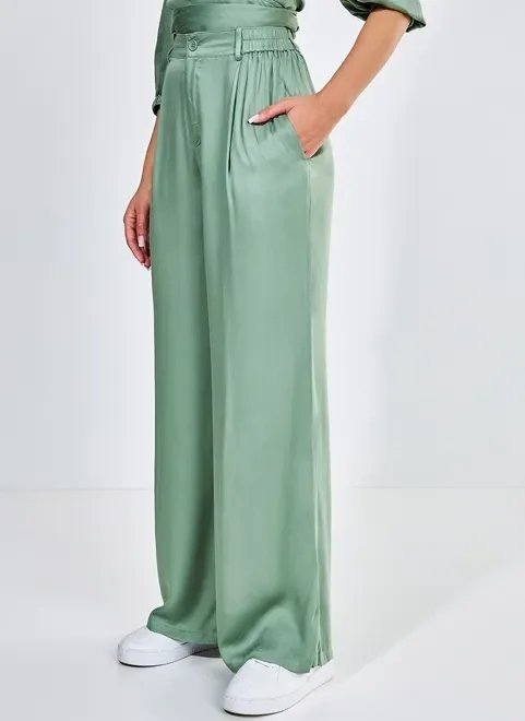 calça pantalona acetinada calça pantalona acetinada