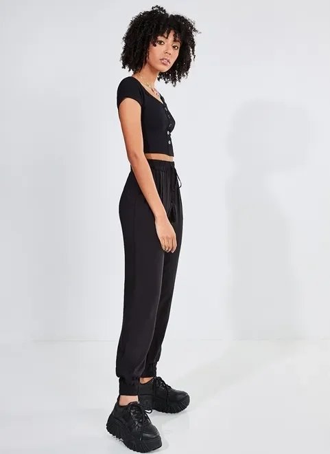 calça jogger com amarração tassel calça jogger com amarração tassel