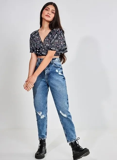 blusa cropped amplinha estampa paisley blusa cropped amplinha estampa paisley