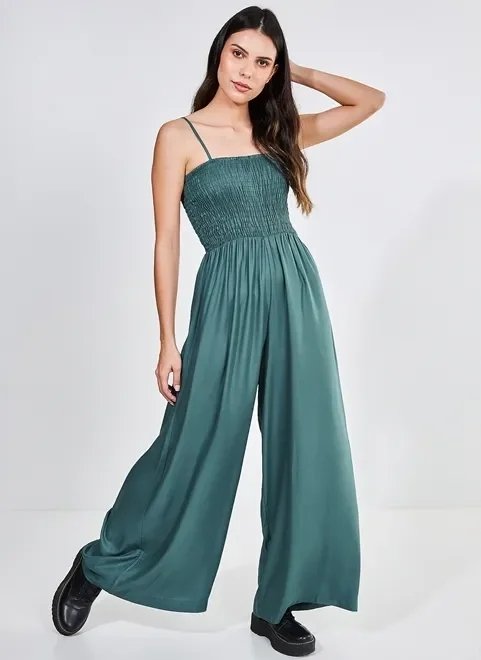 macacão pantalona com lastex macacão pantalona com lastex