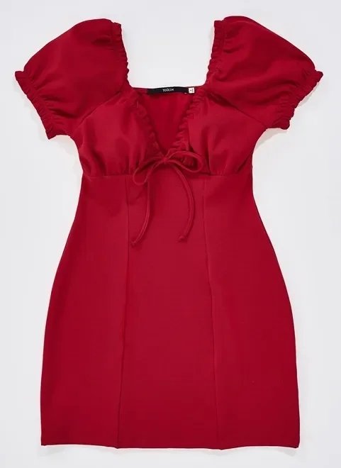 vestido vermelho com manga bufante e amarração vestido vermelho com manga bufante e amarração