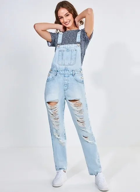macacão jeans claro destroyed macacão jeans claro destroyed