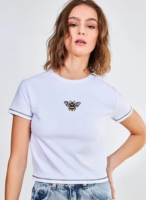 blusa cropped com bordado blusa cropped com bordado
