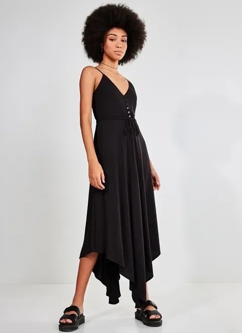 vestido básico com pontas vestido básico com pontas