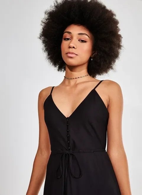 vestido básico com pontas vestido básico com pontas