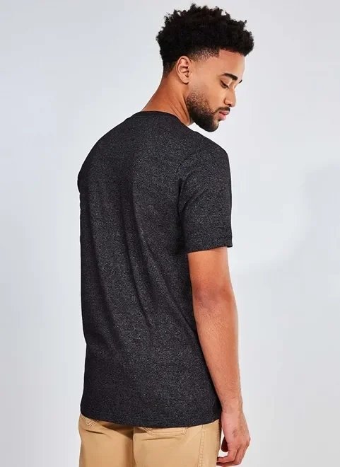 camiseta em malha com frase camiseta em malha com frase