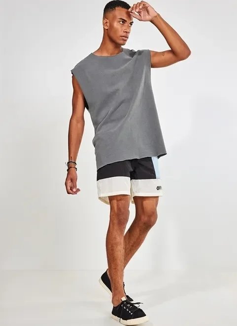 bermuda color block preta, azul e creme bermuda color block preta, azul e creme