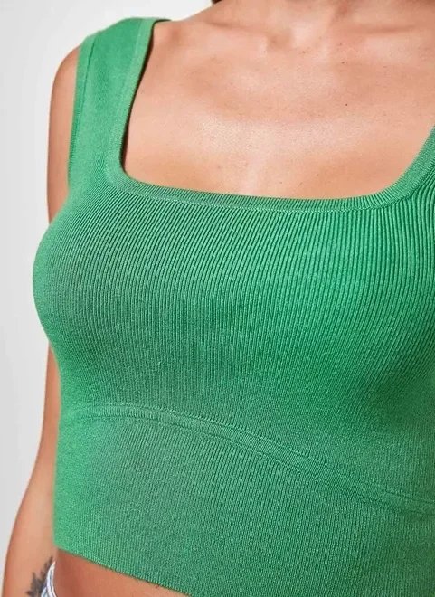 top cropped regata canelada top cropped regata canelada