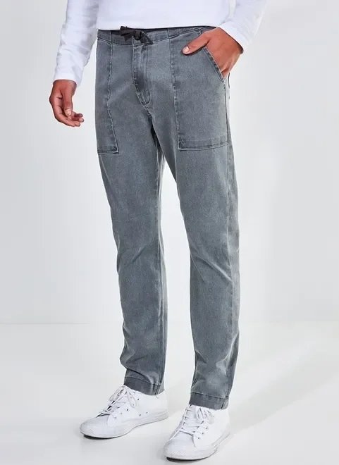 calça skinny em sarja calça skinny em sarja