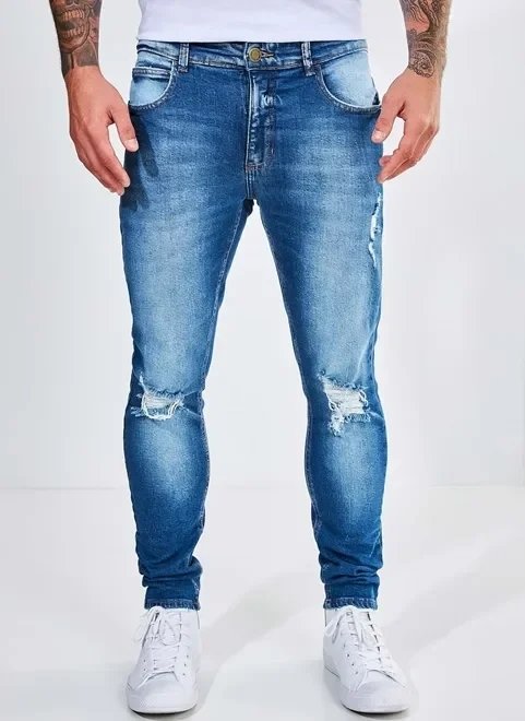 calça skinny em jeans escuro calça skinny em jeans escuro