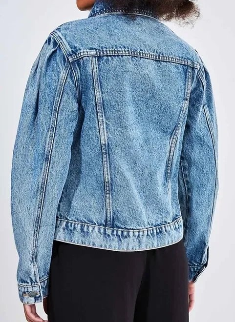 jaqueta jeans com manga leve bufante jaqueta jeans com manga leve bufante