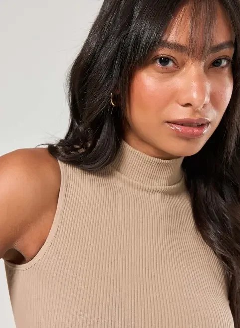 cropped poliamida seamless com golinha cropped poliamida seamless com golinha