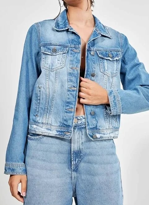 jaqueta em jeans médio jaqueta em jeans médio