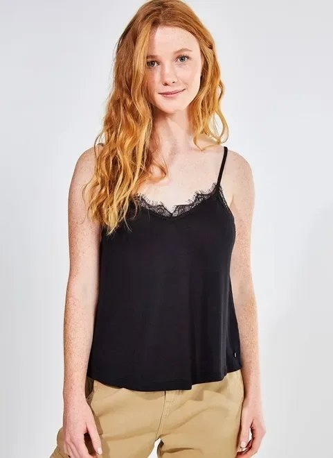 blusa de alcinha com renda no decote blusa de alcinha com renda no decote