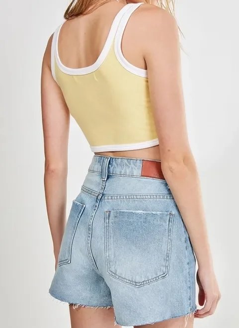 top cropped com viés contrastante top cropped com viés contrastante