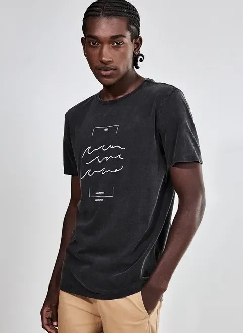 camiseta marmorizada estampa ondas camiseta marmorizada estampa ondas