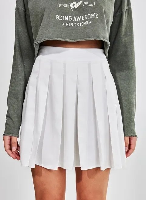 saia curta com pregas saia curta com pregas