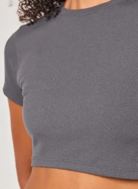 blusa básica cropped blusa básica cropped