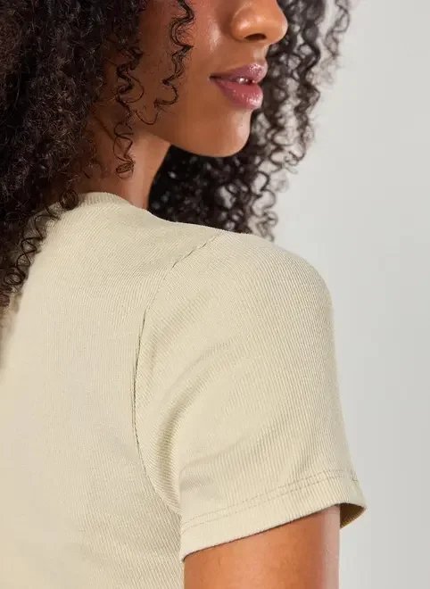 blusa básica cropped blusa básica cropped