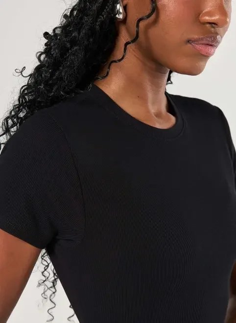 blusa básica cropped blusa básica cropped