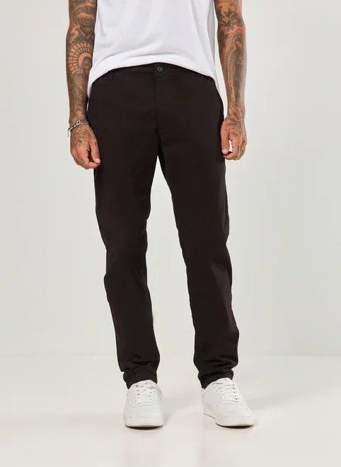 calça chino slim em sarja preta calça chino slim em sarja preta