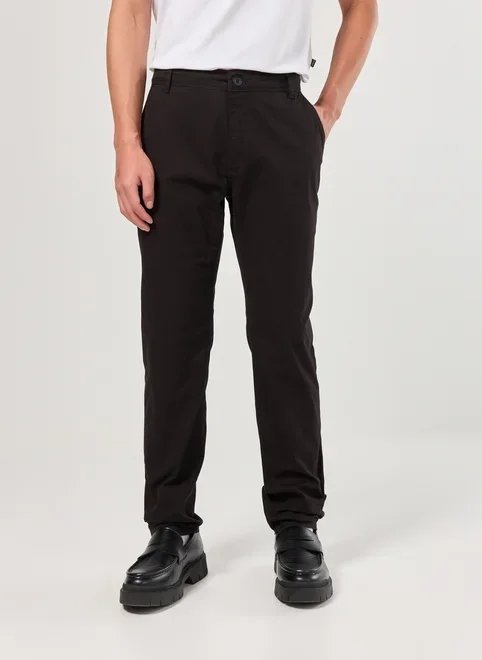 calça chino slim em sarja preta calça chino slim em sarja preta