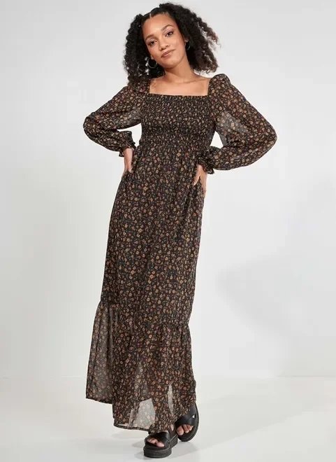 vestido manga longa preto com florzinhas vestido manga longa preto com florzinhas