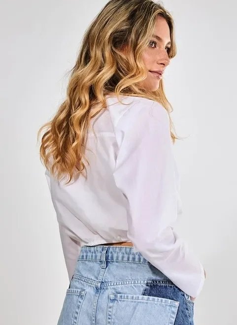 camisa cropped branca com amarração camisa cropped branca com amarração