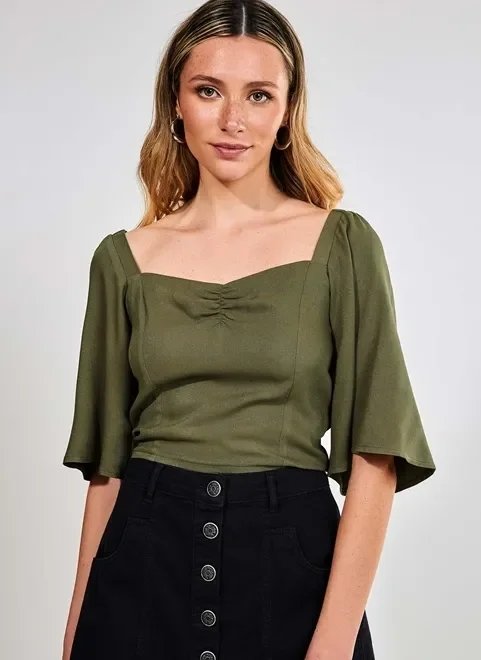 blusa verde militar meia manga blusa verde militar meia manga