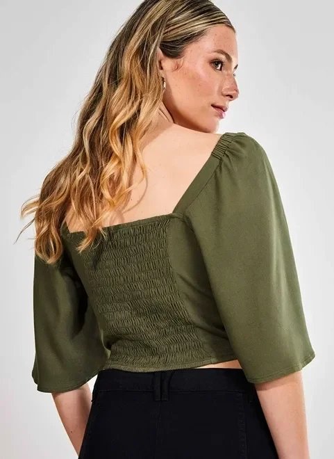 blusa verde militar meia manga blusa verde militar meia manga