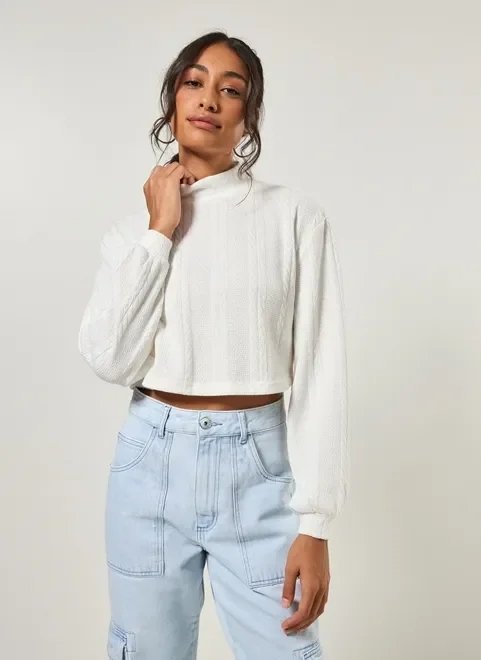 blusa cropped manga longa texturizada blusa cropped manga longa texturizada