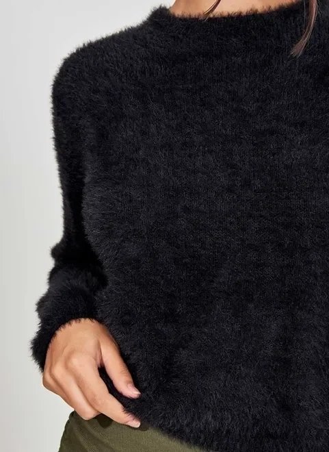 blusão preto de pelinhos blusão preto de pelinhos