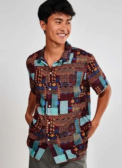 camisa estampada étnica colorida camisa estampada étnica colorida
