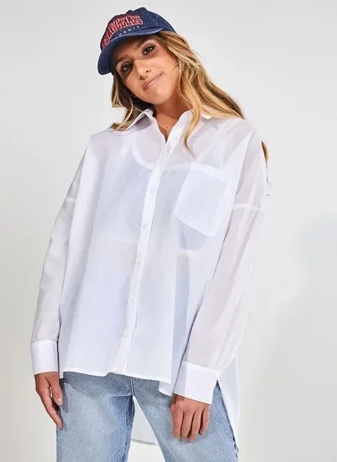 camisa branca oversized camisa branca oversized