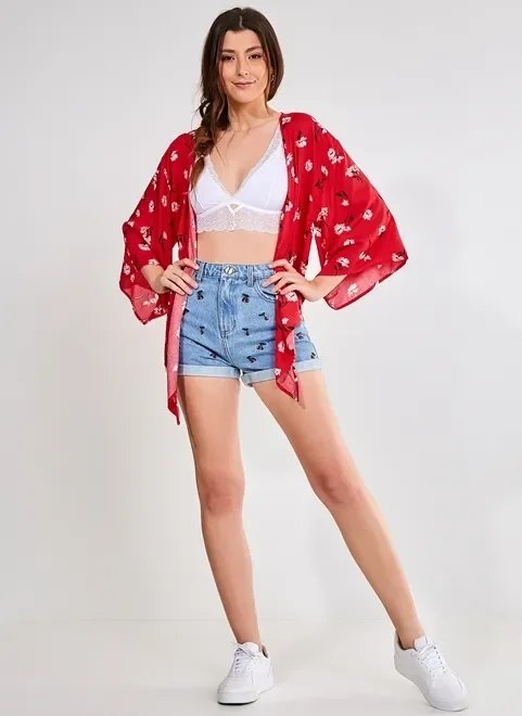 kimono e blusa 2 em 1 vermelho com flores kimono e blusa 2 em 1 vermelho com flores