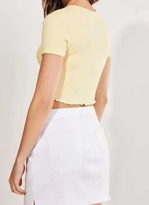 blusa cropped básica manga curta blusa cropped básica manga curta