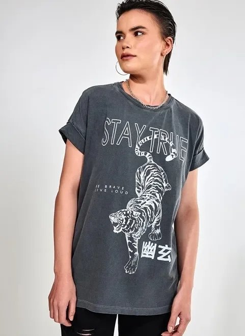 camiseta oversized tigre camiseta oversized tigre