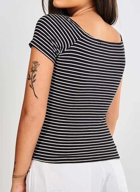 blusa justa listrada blusa justa listrada