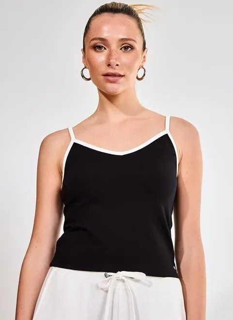 regata preta com alcinhas brancas regata preta com alcinhas brancas