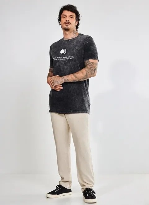 camiseta alongada marmorizada escrito camiseta alongada marmorizada escrito