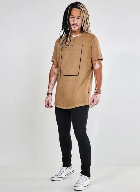 camiseta alongada estonada quadrado camiseta alongada estonada quadrado