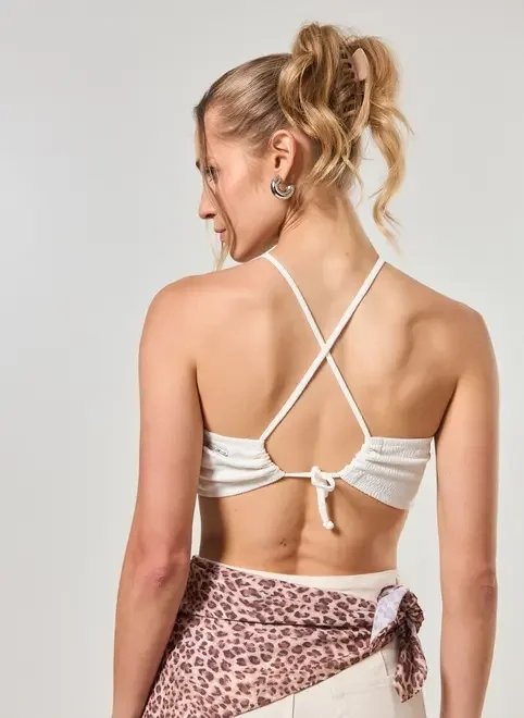 top frente única off-white top frente única off-white