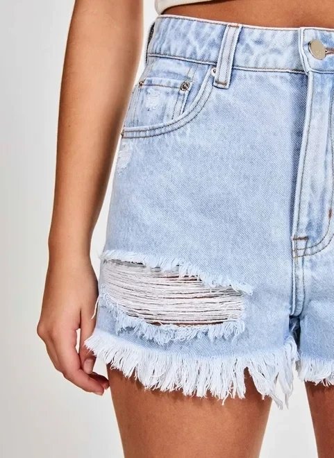 shorts cintura alta jeans claro desfiado shorts cintura alta jeans claro desfiado