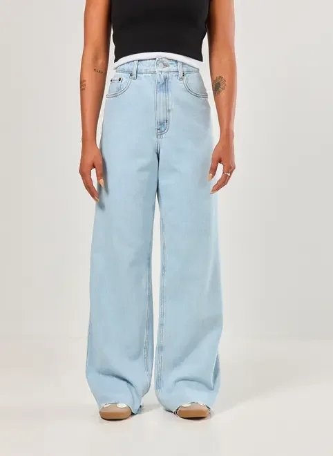 calça jeans wide leg cintura alta calça jeans wide leg cintura alta