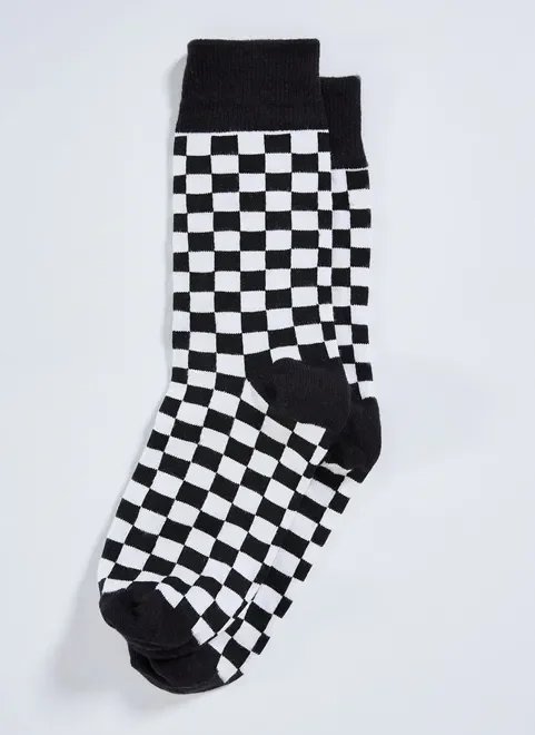 meia preta e branca quadriculada meia preta e branca quadriculada